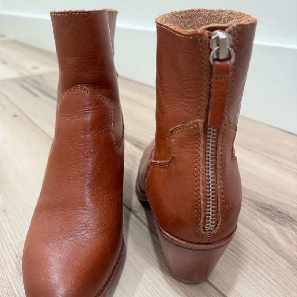 Sofft Women’s Annabelle Bourbon Leather Ankle Boots - Picture 3 of 7